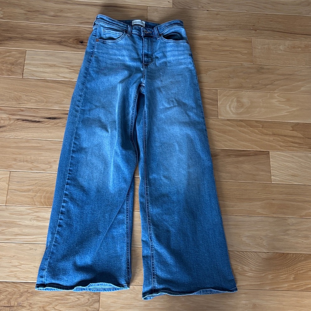 Universal Thread Light Blue Flare Jeans